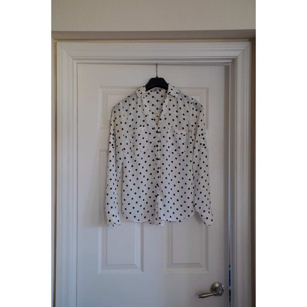 Express Portofino cream polka dot blouse
